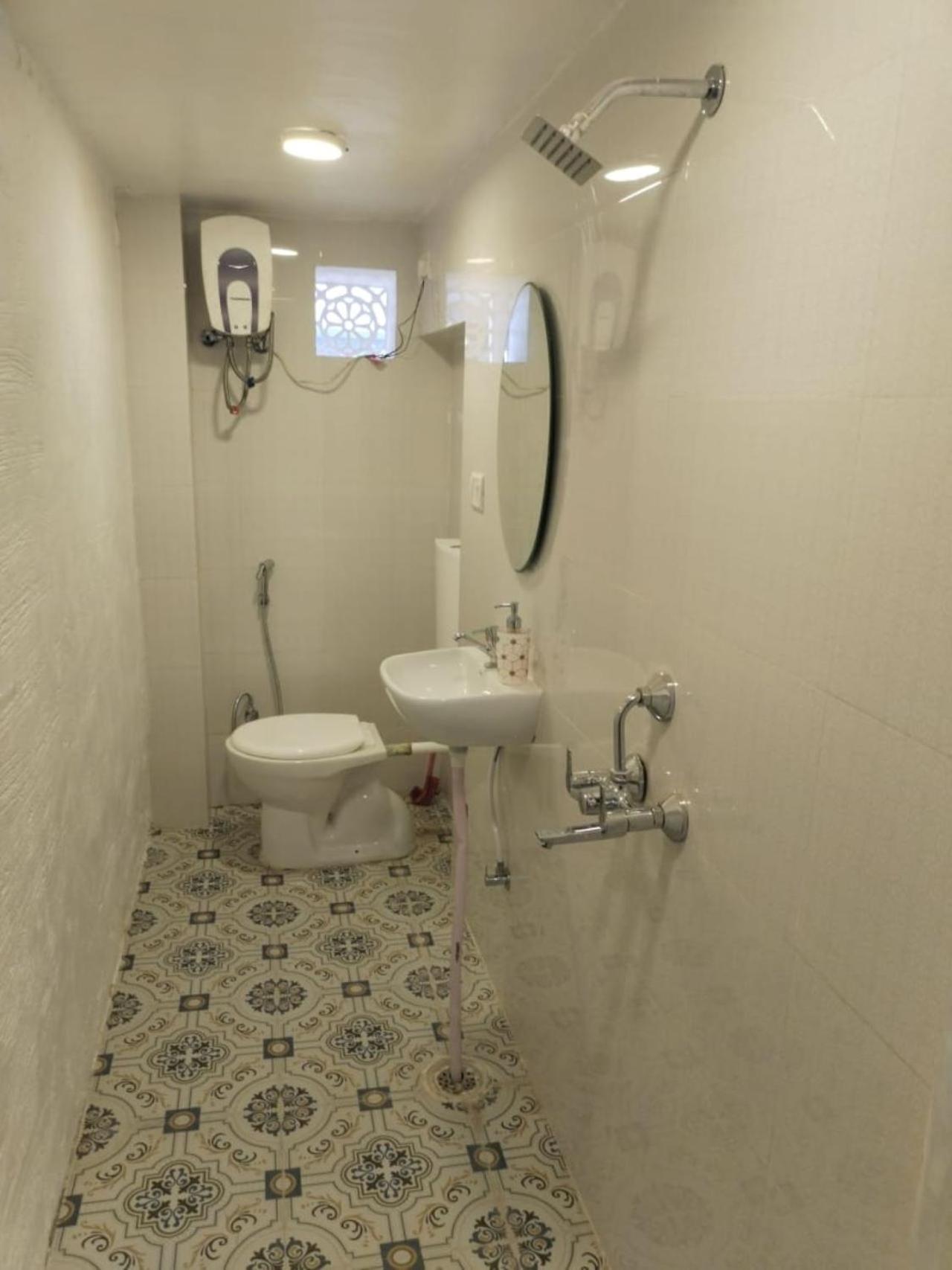 Janki Kunj Varanasi- 3 Room Home Ngoại thất bức ảnh