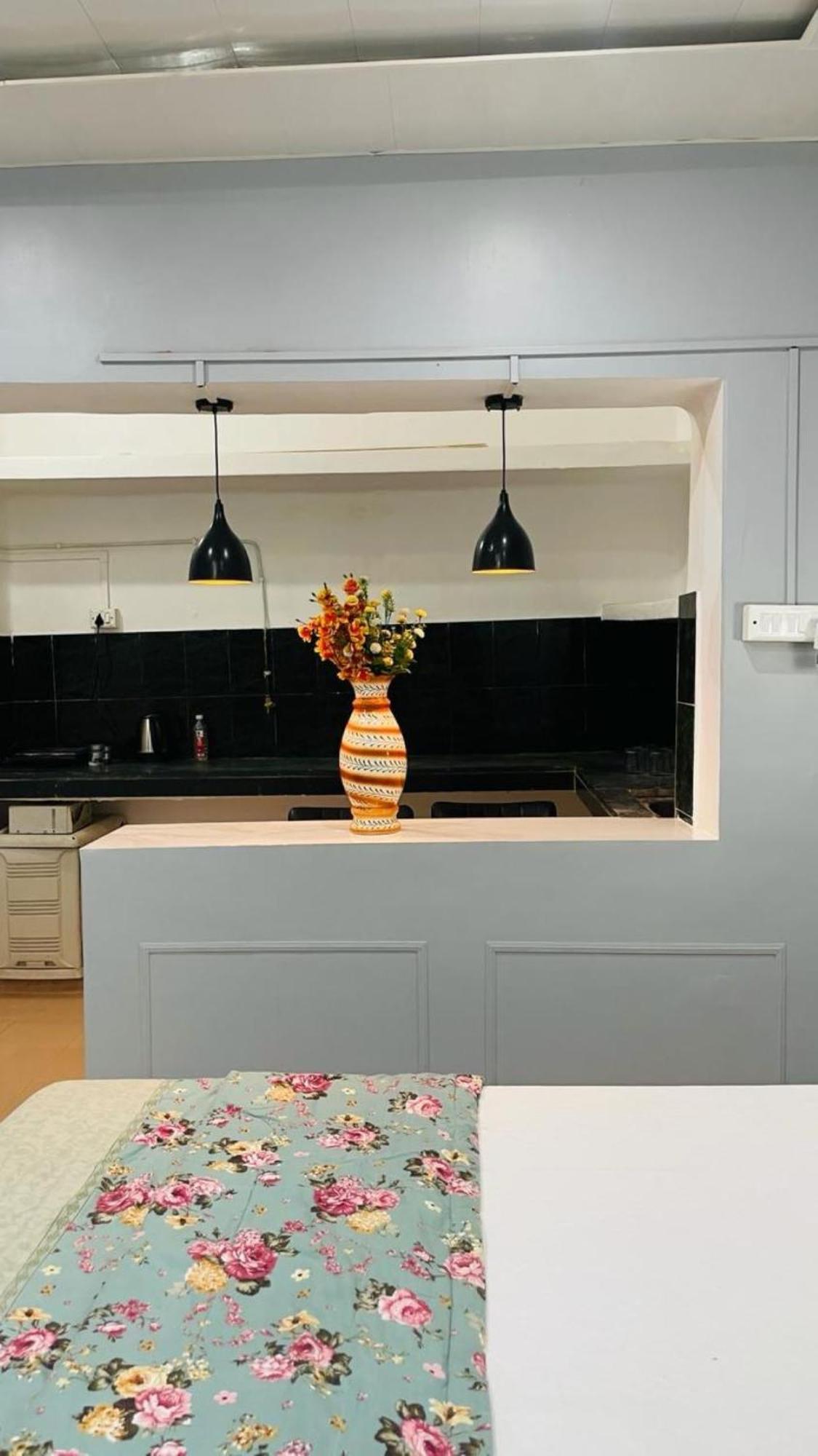 Janki Kunj Varanasi- 3 Room Home Ngoại thất bức ảnh
